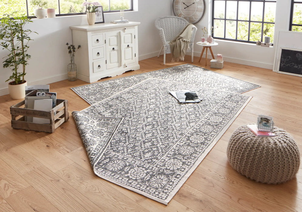 NorthRugs twin 103116 grey cream Grey, Cream Living Room Rug.