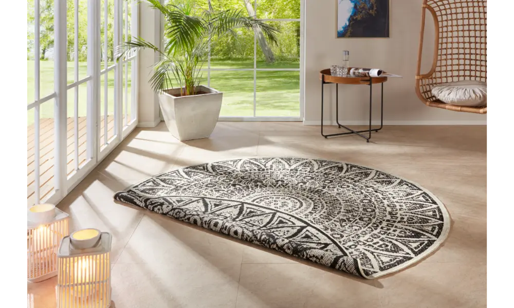 Nora 104161 Black Indoor / Outdoor