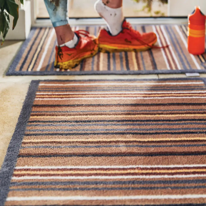 Patterned Hug Rug Stripe 26