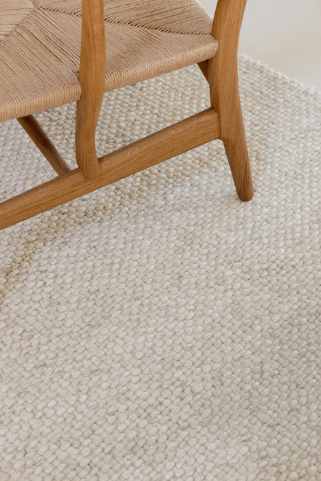 Craft Matter Plain Warm White 049106 Rug