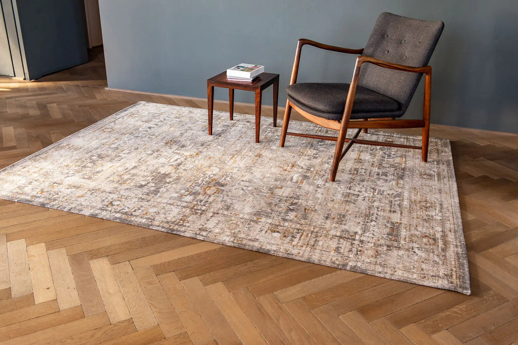 Louis de Poortere antiquarian 8884 ushak suleimangrey Beige Living Room Flat Weave Rug.