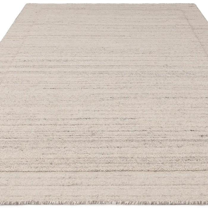 Larson Ivory