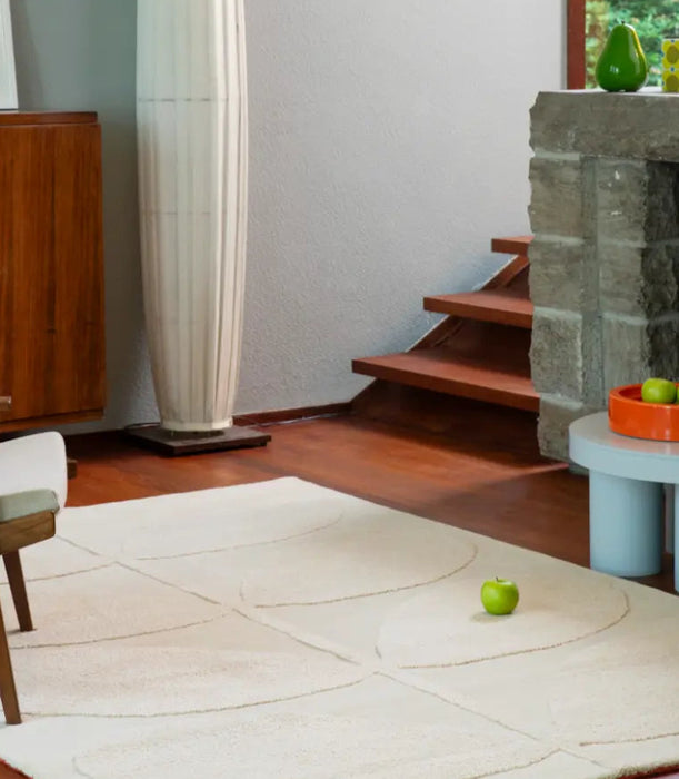 Orla Kiely Solid Stem Ecru 158309 Rug
