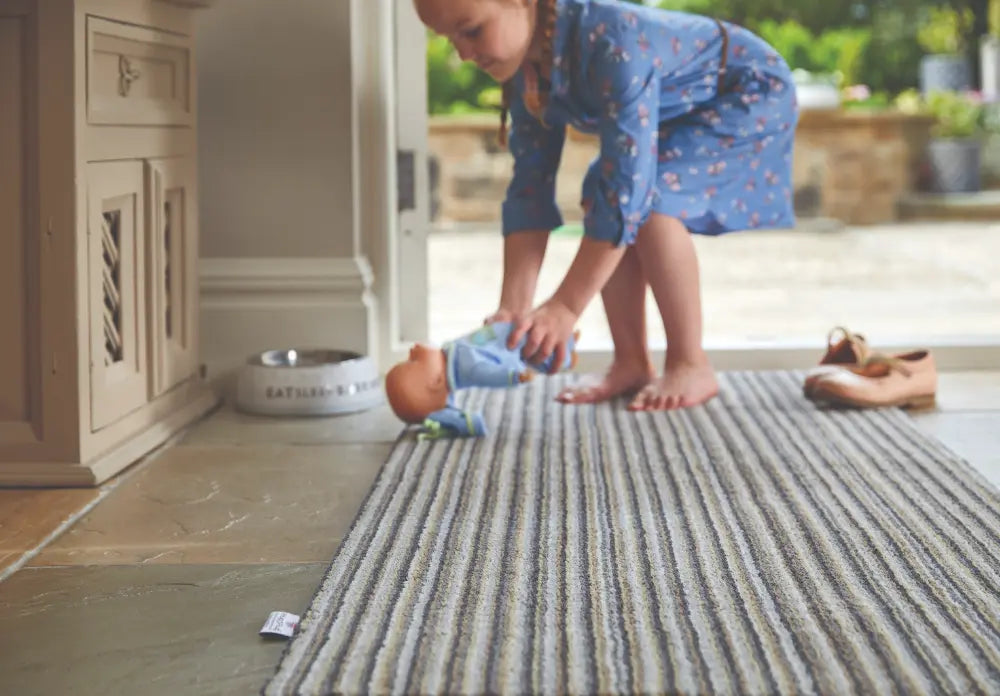 Plain Candies Hug Rug Plains Portland Stripe