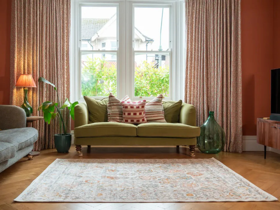 Surya Amira 2332 Pink Rug