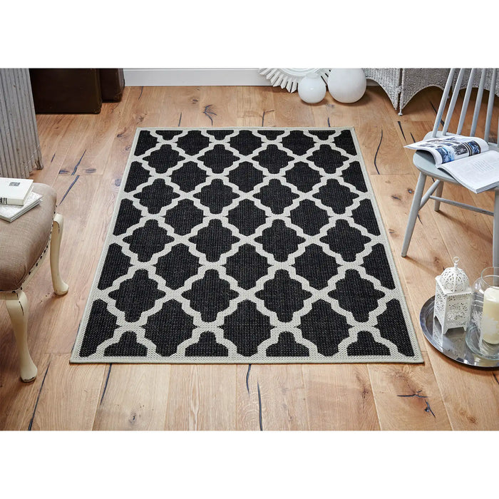 Oriental Weavers moda flatweave trellis black Black Kitchen Geometric Rug.