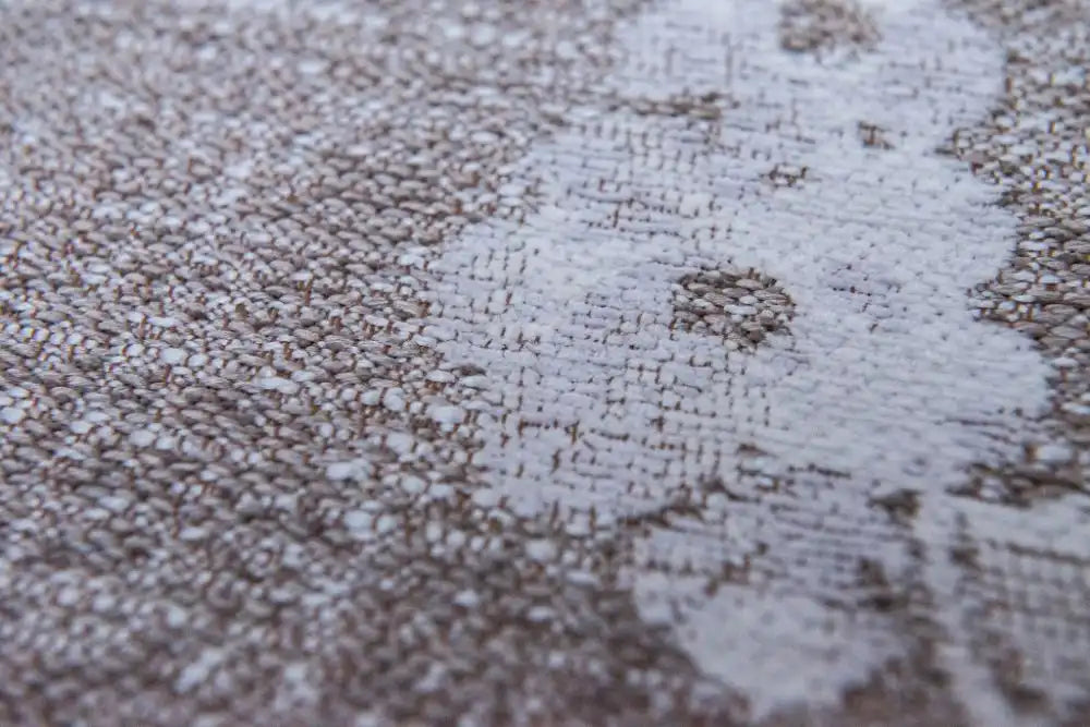 Louis de Poortere sakura 9373 sakura morning mist Beige Living Room Floral Rug.