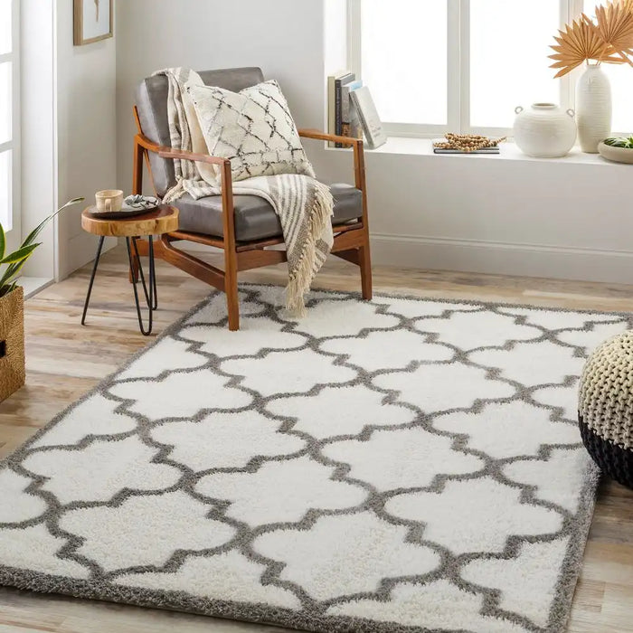 Surya marina arabella 2314 cream Grey, Cream Living Room Shaggy Rug.