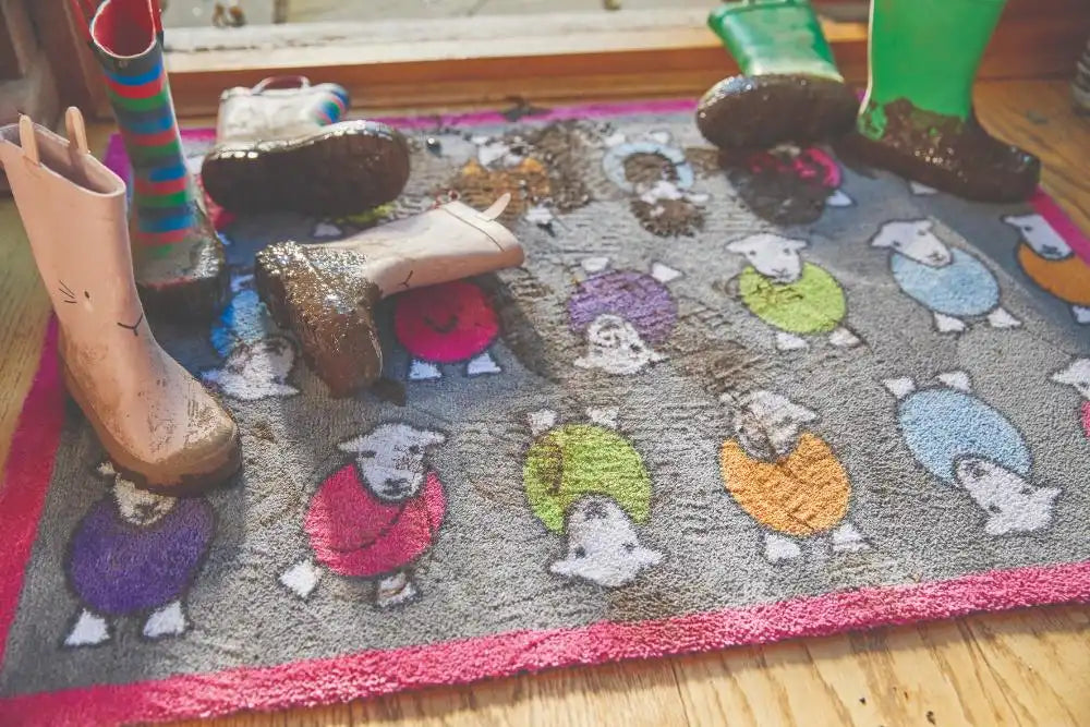 Hug Rug herdy marra herdy pink Multicoloured, Pink Outdoor Washable Rug.