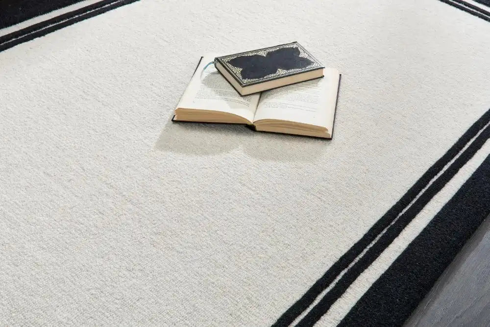 Origins piper monochrome Black, Ivory Living Room Wool Rug.
