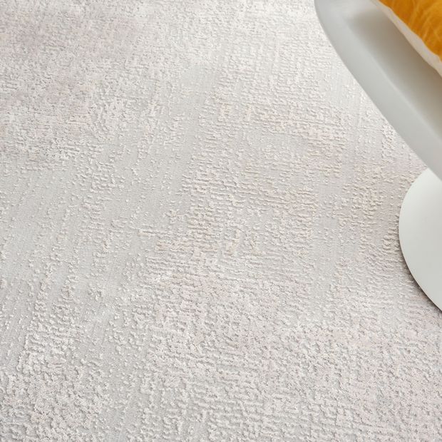 Silky Textured Ivory Rug