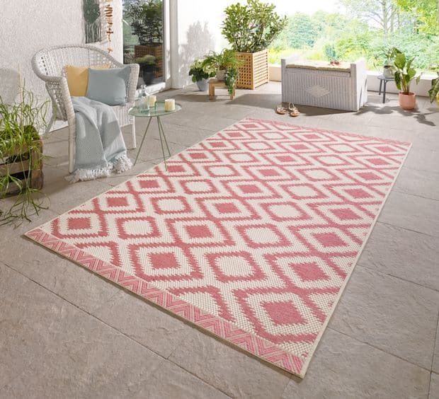 Pink Outdoor Rugs The Essential BeforeYouBuy Guide