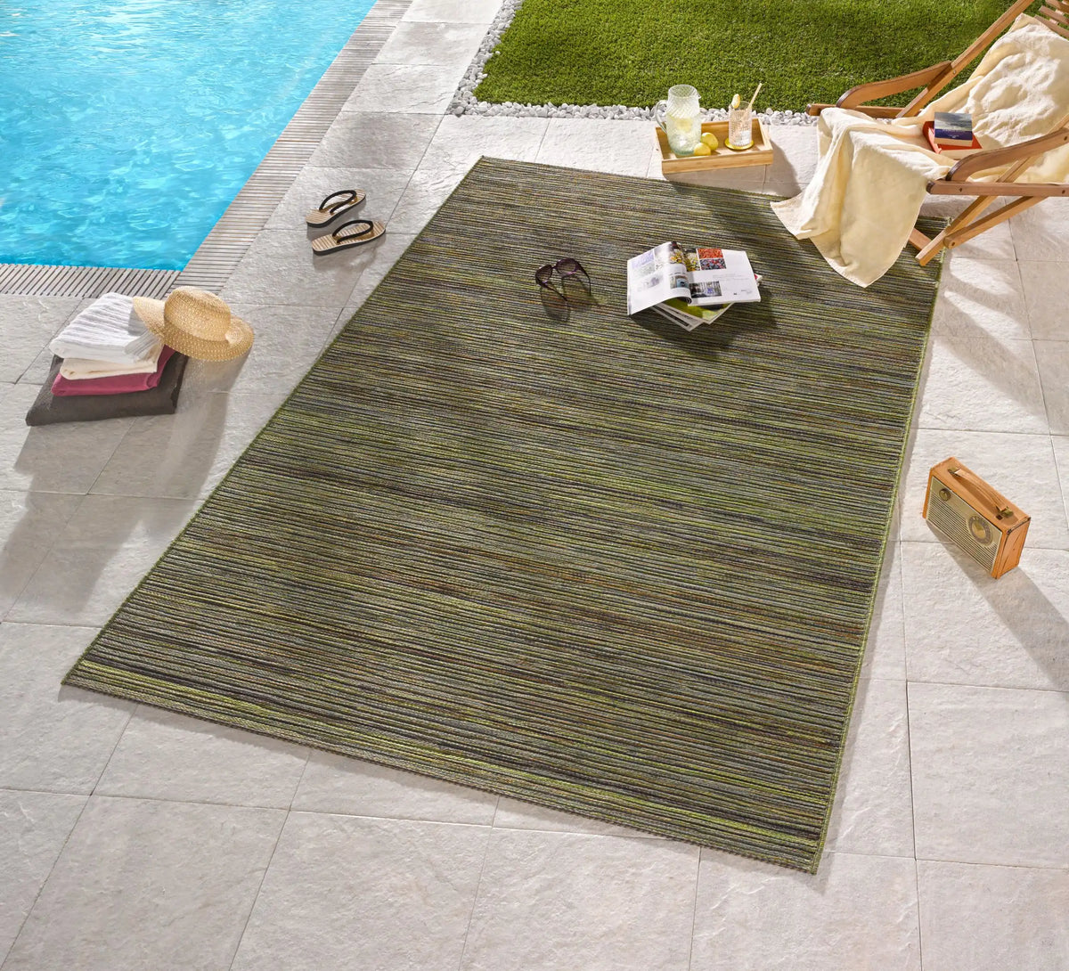 Beautiful Outdoor Rugs for Your Summer Space | Our Top 10 Picks ...