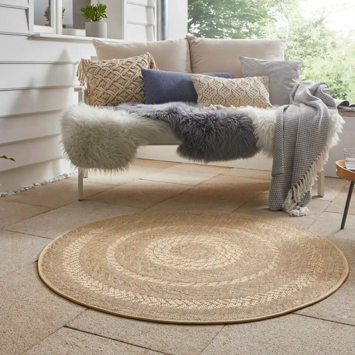 Our 10 Favourite Outdoor Rugs to Enhance Your Summer Living