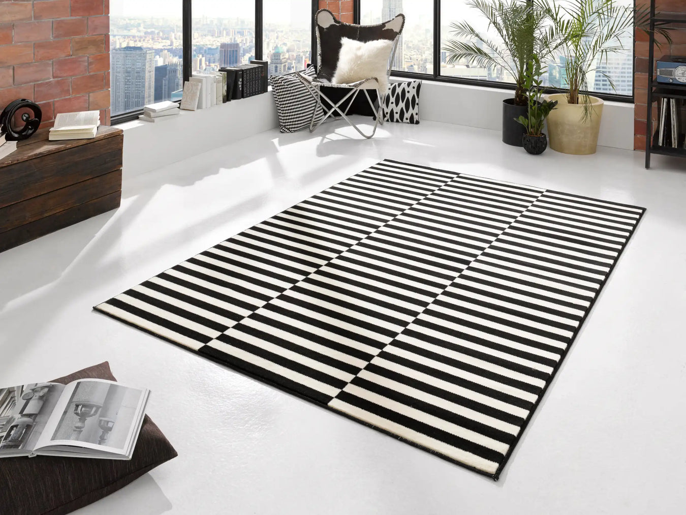 Black Dining Room Rugs