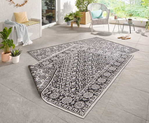 NorthRugs twin 103113 black cream Black, Cream Living Room  Rug.