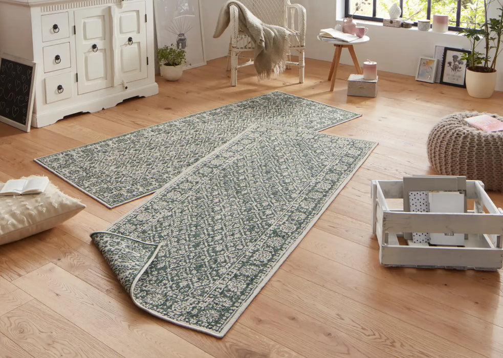 NorthRugs twin 103115 green cream Green, Cream Living Room  Rug.