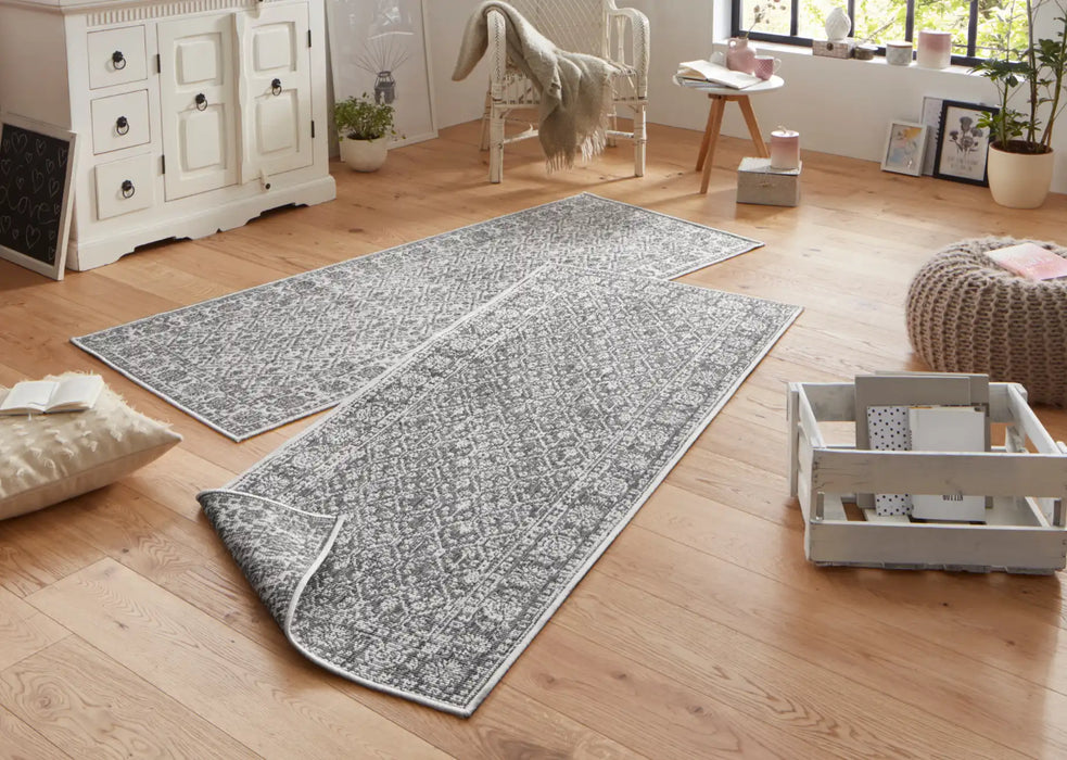 NorthRugs twin 103116 grey cream Grey, Cream Living Room  Rug.