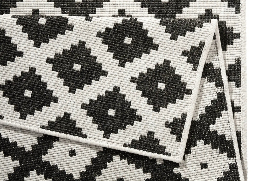 NorthRugs twin 103124 black cream Black, Cream Living Room  Rug.