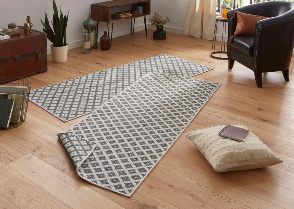 NorthRugs twin 103126 grey cream Grey, Cream Living Room  Rug.