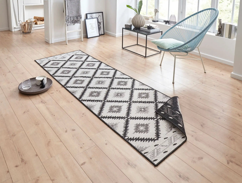 NorthRugs twin supreme malibu black cream Black, Cream Living Room Striped Rug.
