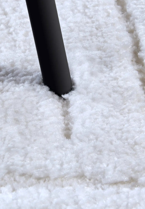 Hans Rugs New York Hans 106203 White White Rug — RugsDirect Online