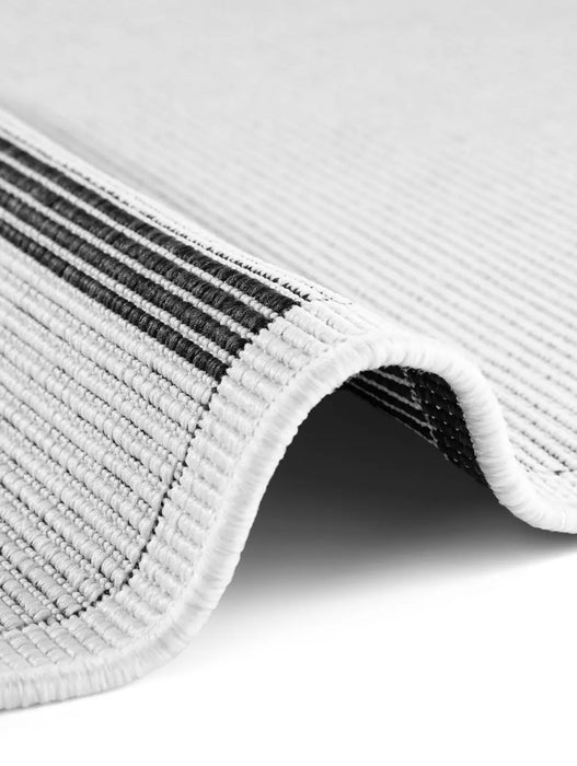 Duet 106244 Black White Indoor / Outdoor Reversible