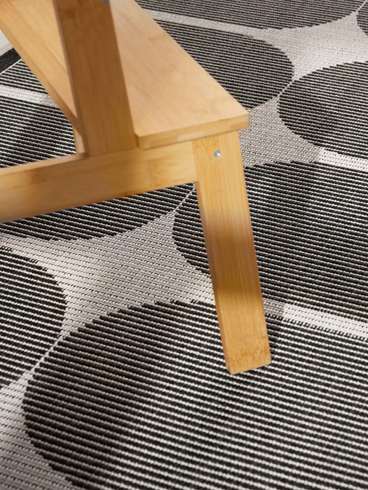 Duet 106244 Black White Indoor / Outdoor Reversible