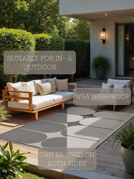 Duet 106244 Black White Indoor / Outdoor Reversible