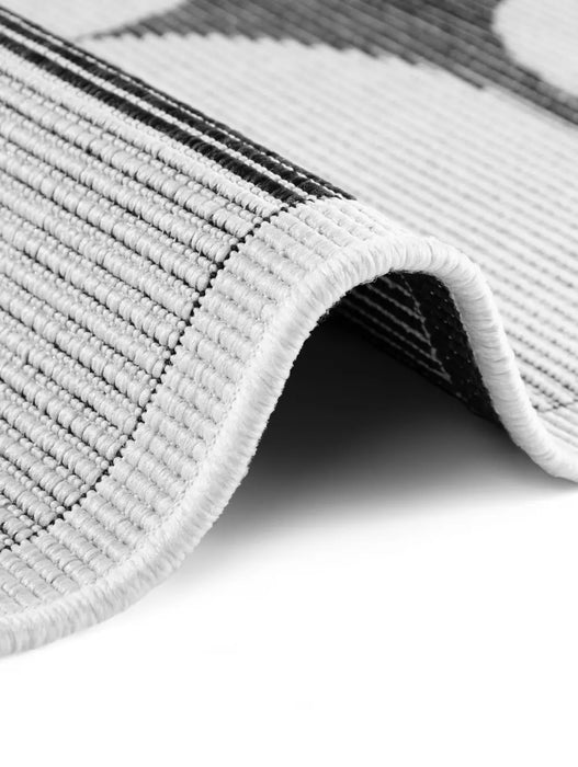 Duet 106244 Black White Indoor / Outdoor Reversible