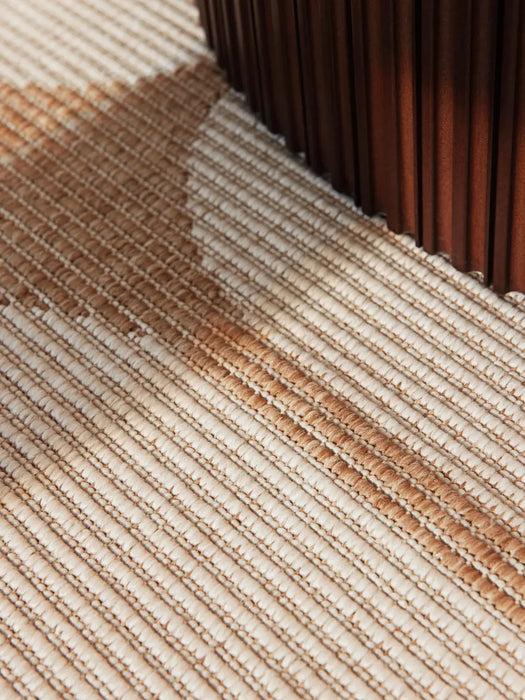 Duet 106245 Jute White Indoor / Outdoor Reversible