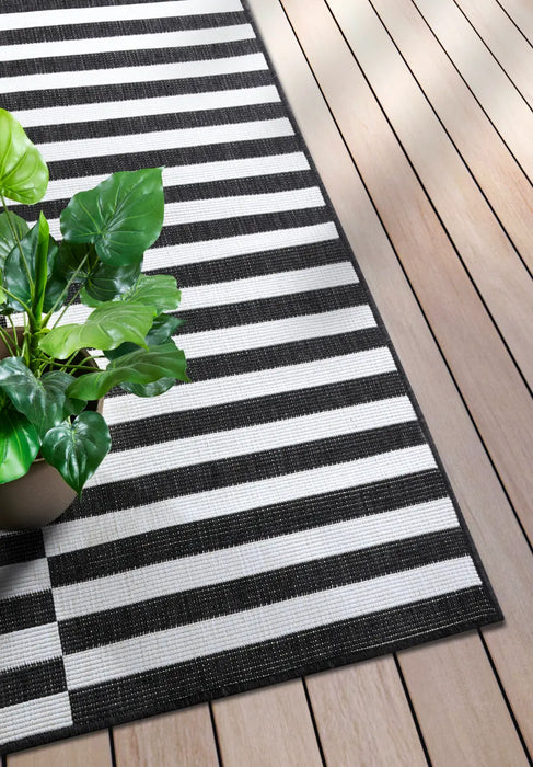 Viela Black White 106272 Indoor / Outdoor