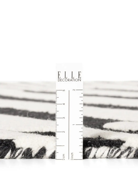 Stryve Woolen Rug Flux Black White 106359