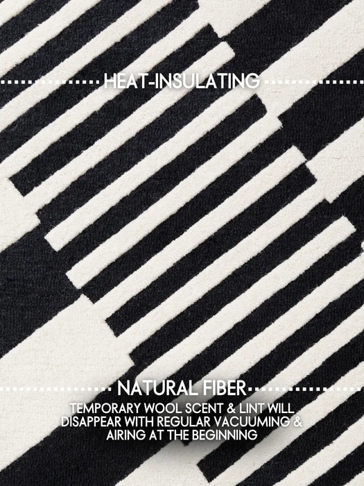 Stryve Woolen Rug Flux Black White 106359