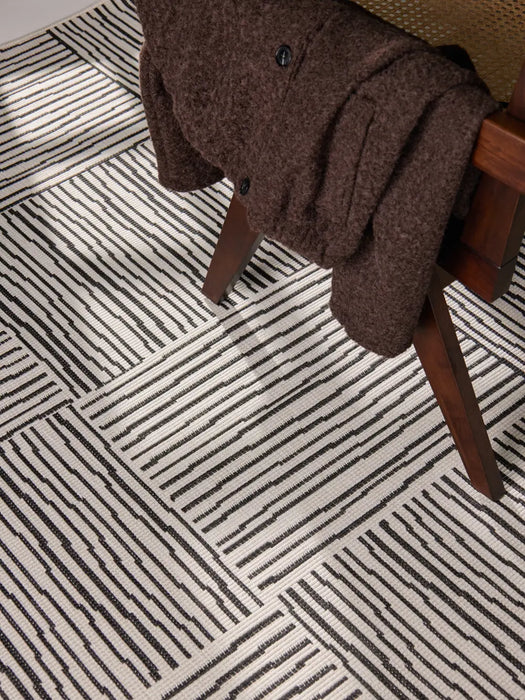 Ted Baker Haringey Black White Indoor Outdoor 106372