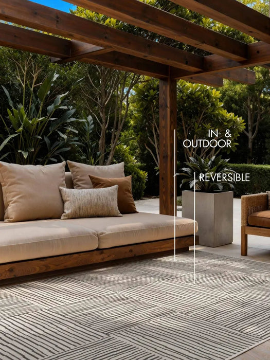 Ted Baker Haringey Black White Indoor Outdoor 106372