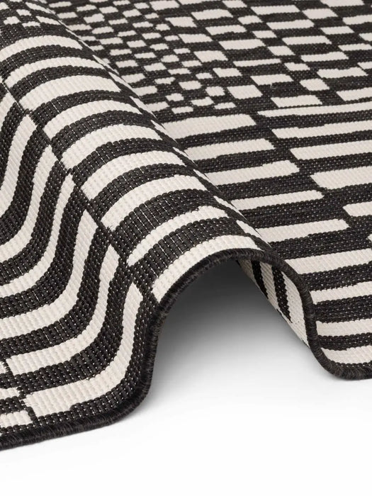 Ted Baker Haringey Black White Indoor Outdoor 106374