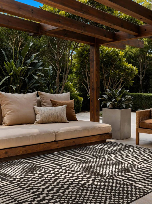 Ted Baker Haringey Black White Indoor Outdoor 106374