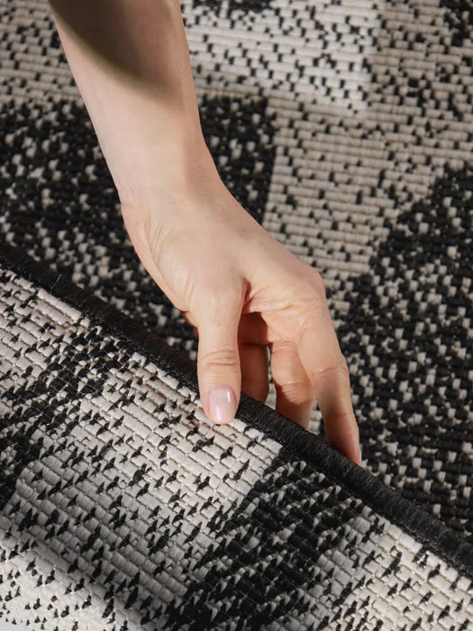 Ted Baker Haringey Black White Indoor Outdoor 106383