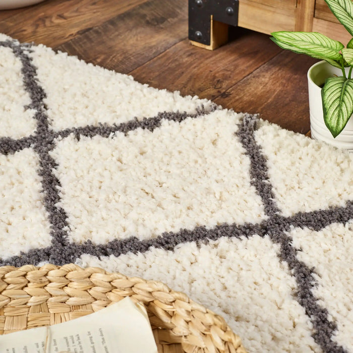 Origins artisan origins diamond Grey, Ivory Living Room Shaggy Rug.