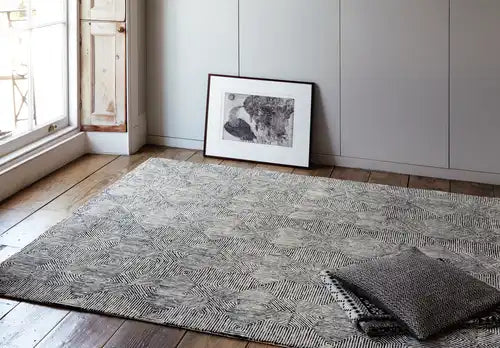 Asiatic camden black and white Black, Ivory Living Room Geometric Rug.