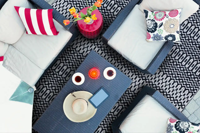 Asiatic halsey black Black Living Room Geometric Rug.