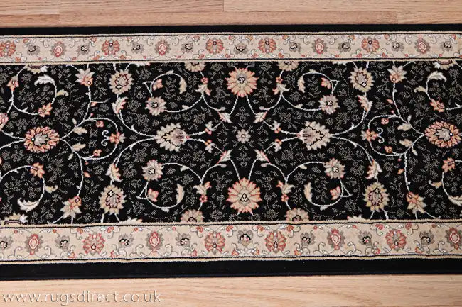 Mastercraft noble art 6529 090 Black Living Room  Rug.