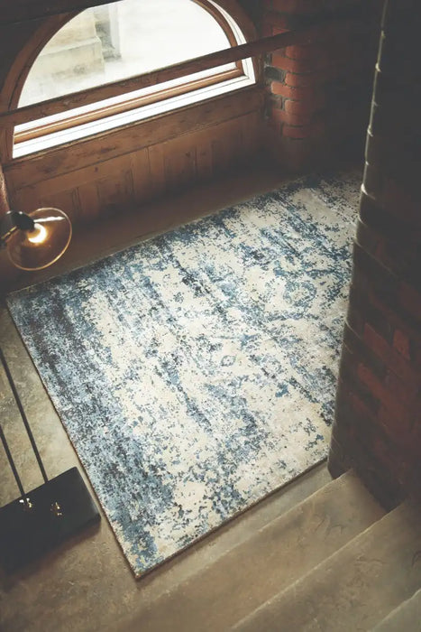 Rug Guru persia guru midnight and oyster Blue, Ivory Living Room  Rug.