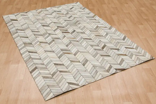 Asiatic gaucho chevron Grey  Geometric Rug.