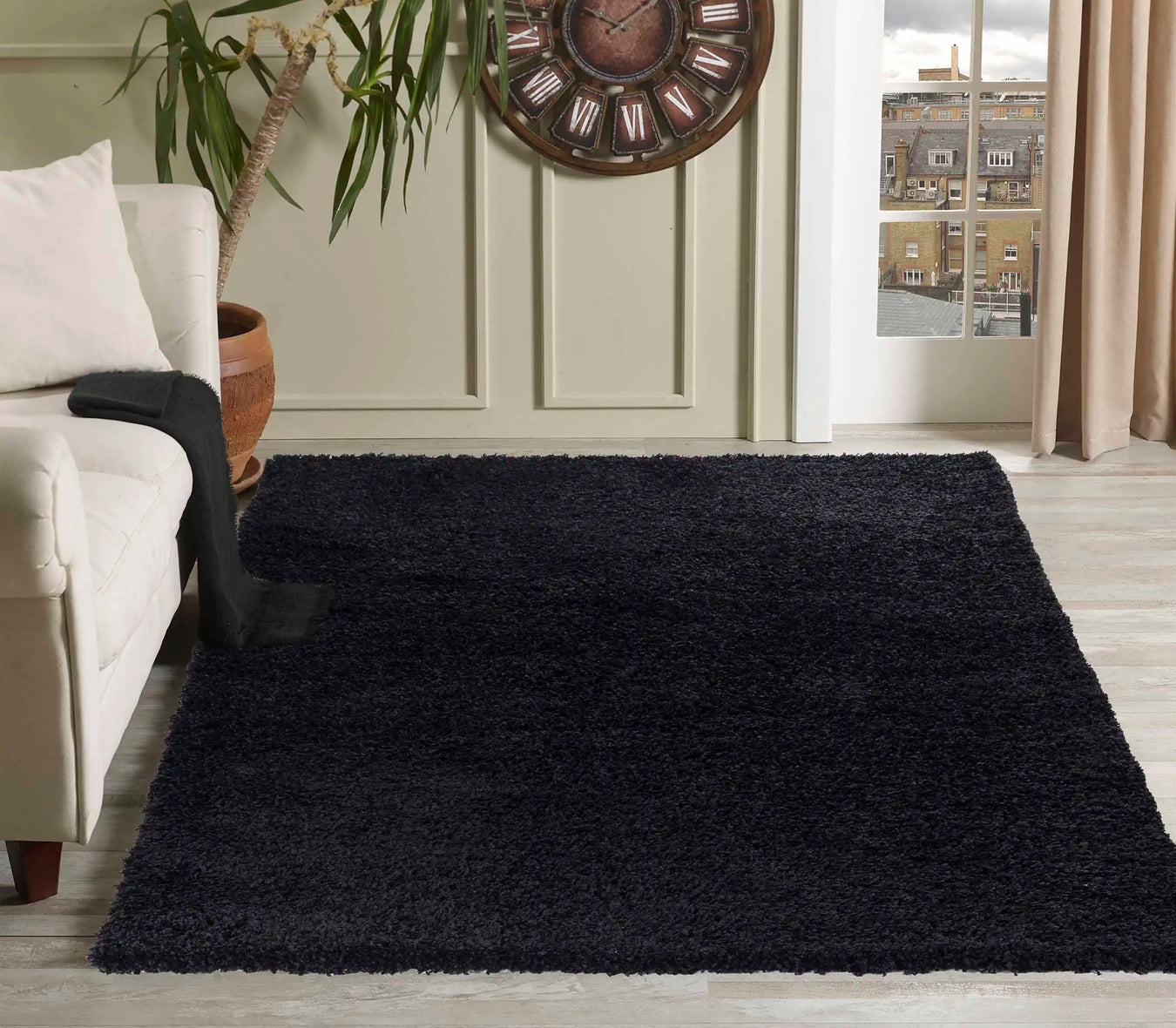 Black Round Rugs