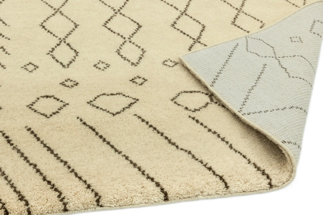 Asiatic amira am 004 Ivory Living Room Wool Rug.