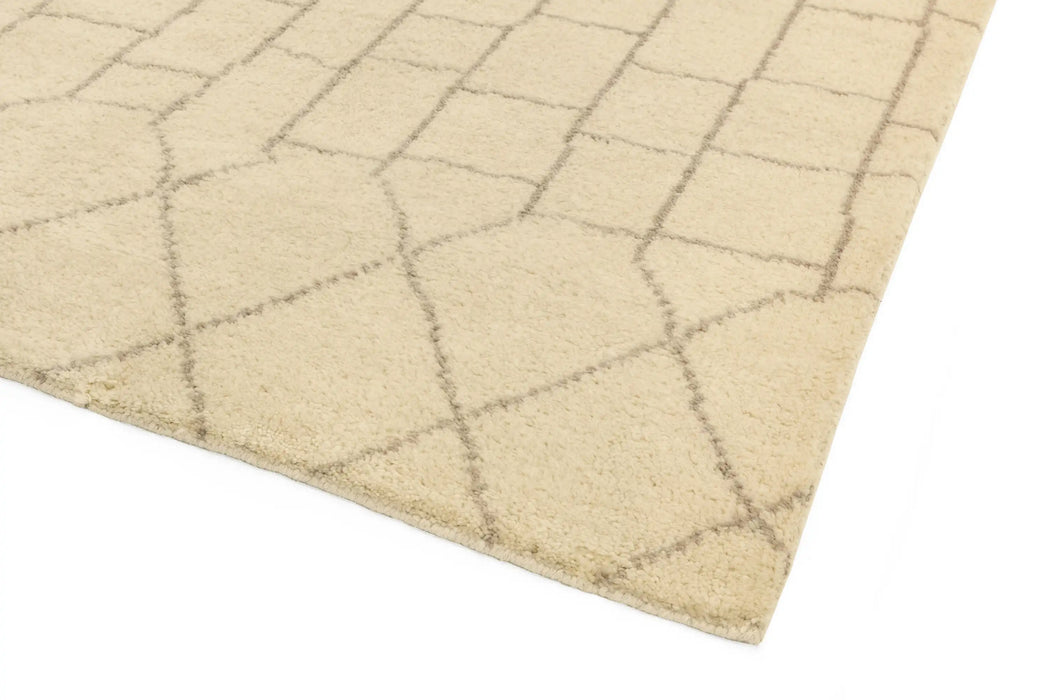Asiatic amira am 005 Ivory Living Room Wool Rug.