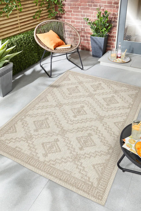 Atlas indoor / Outdoor Cream Diamond