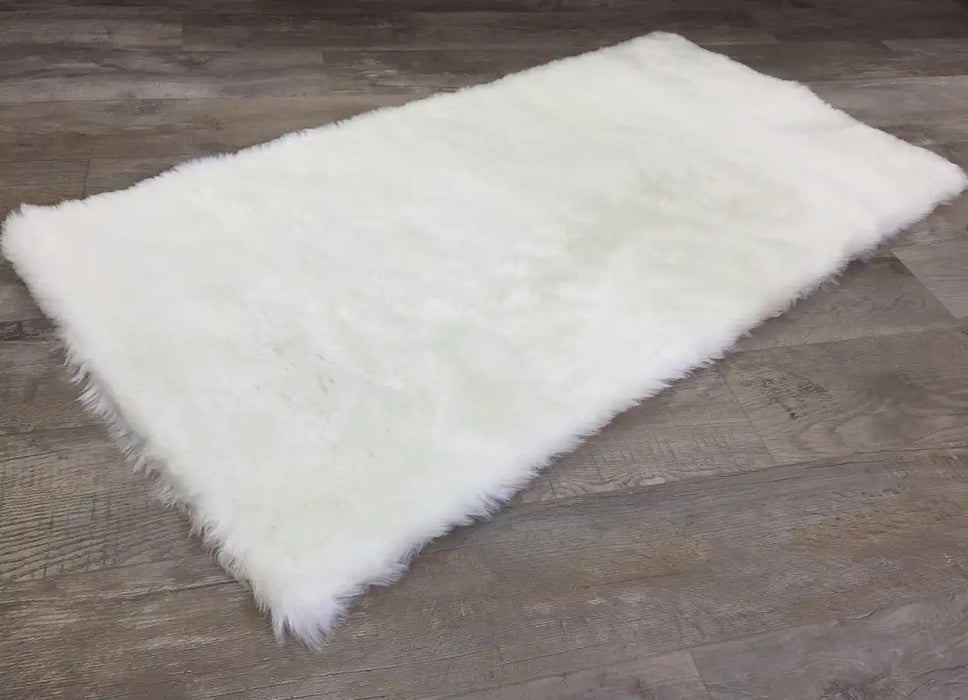 Asiatic auckland luxury faux sheepskin white Ivory Living Room Shaggy Rug.